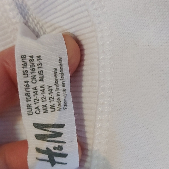 Boy's top - Picture 4 of 9